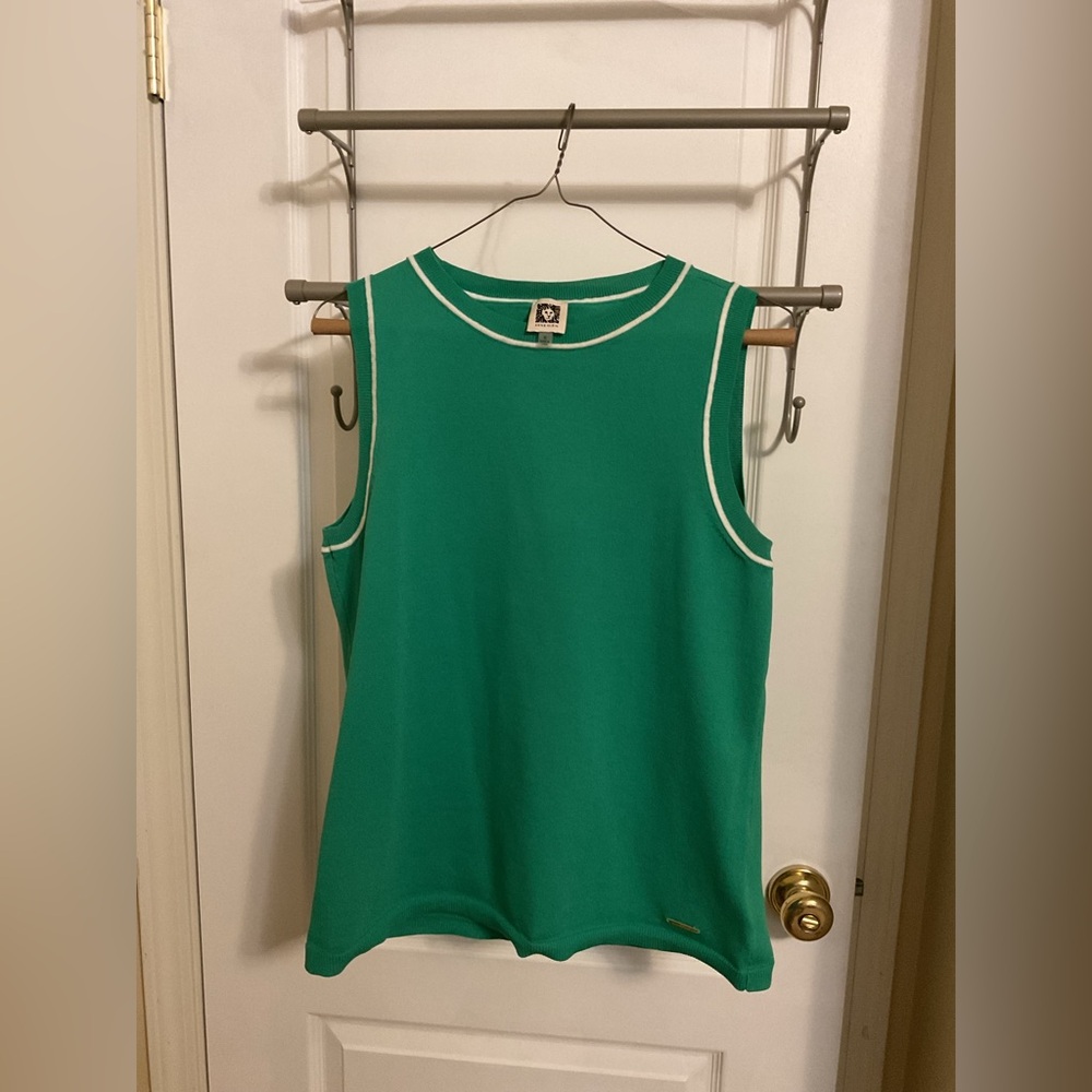 Women’s Knit Sweater Vest
